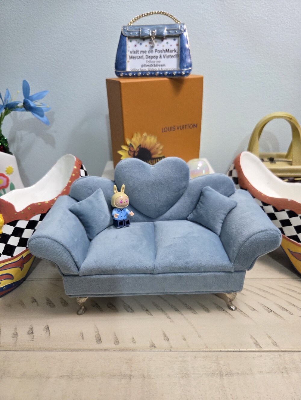 Vintage Style Velvet Heart Loveseat Miniature Jewelry Organizer, EUC